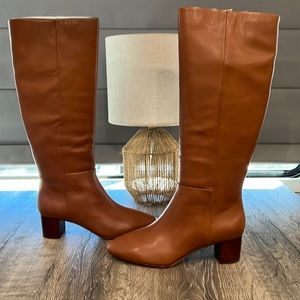 NWOT Banana Republic tan leather boots.